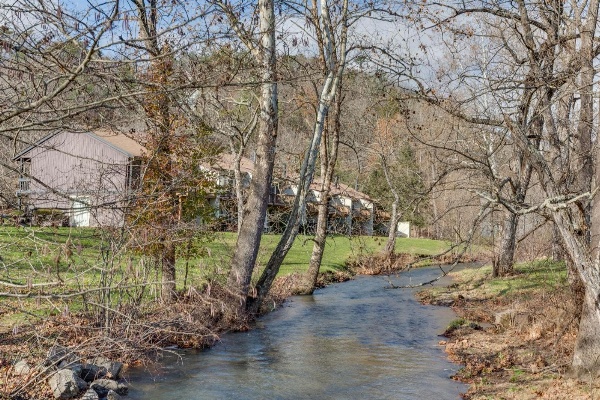 Stony Court at Bryce Mountain Main image